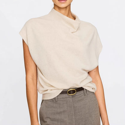 Elegante Beige Blouse Voor Dames Met Boothals En Korte Mouwen