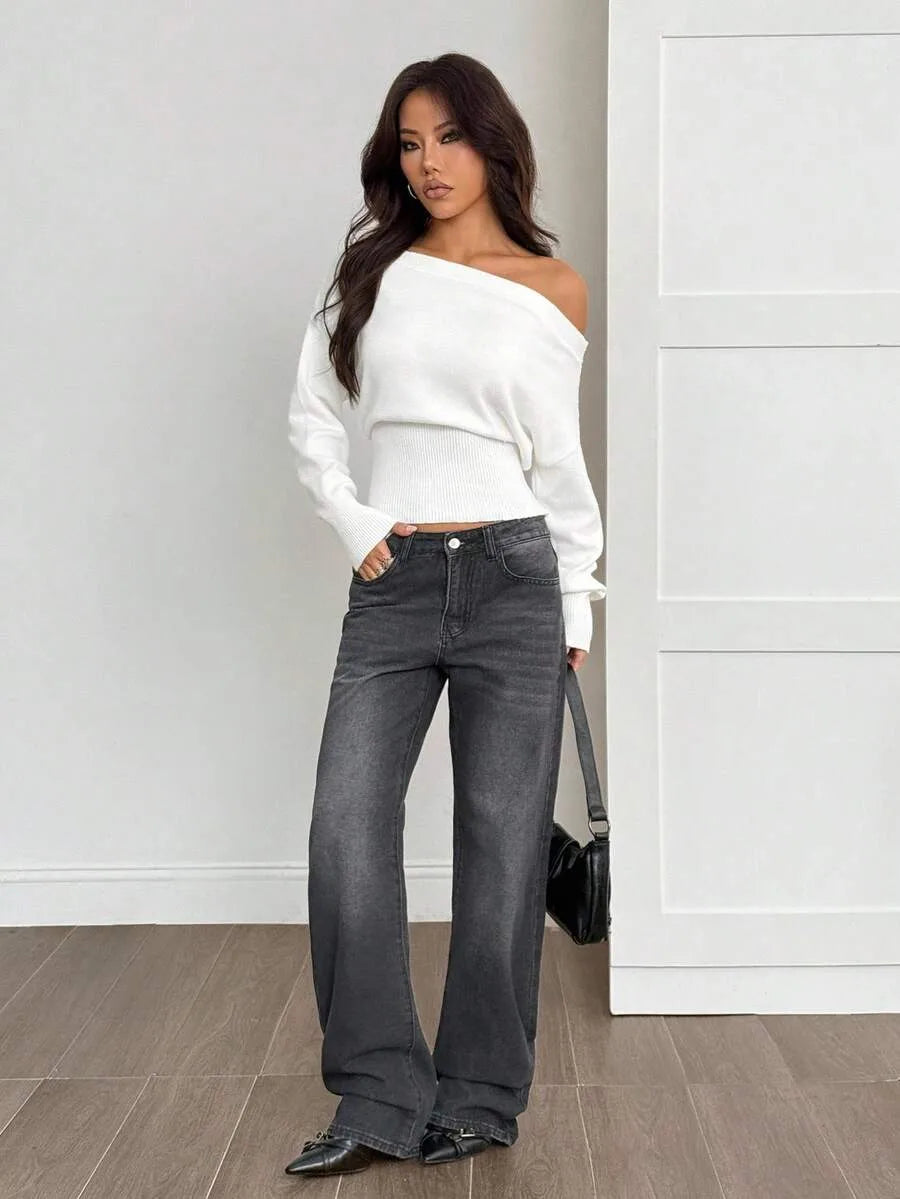 Oversized Dames Trui Met Asymmetrische Hals