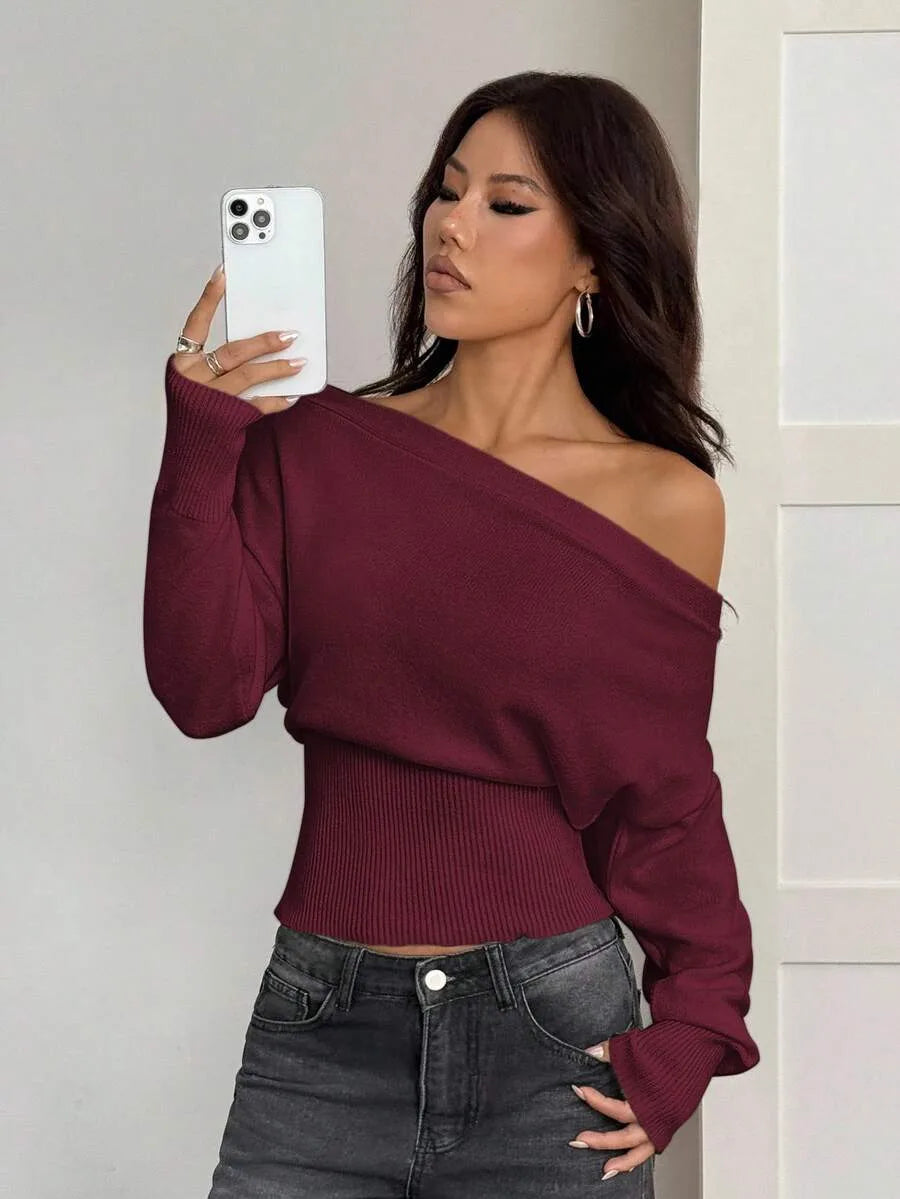 Oversized Dames Trui Met Asymmetrische Hals