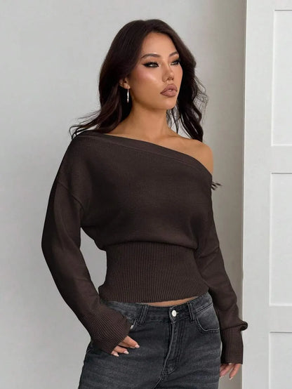 Oversized Dames Trui Met Asymmetrische Hals