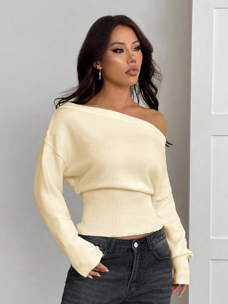 Oversized Dames Trui Met Asymmetrische Hals