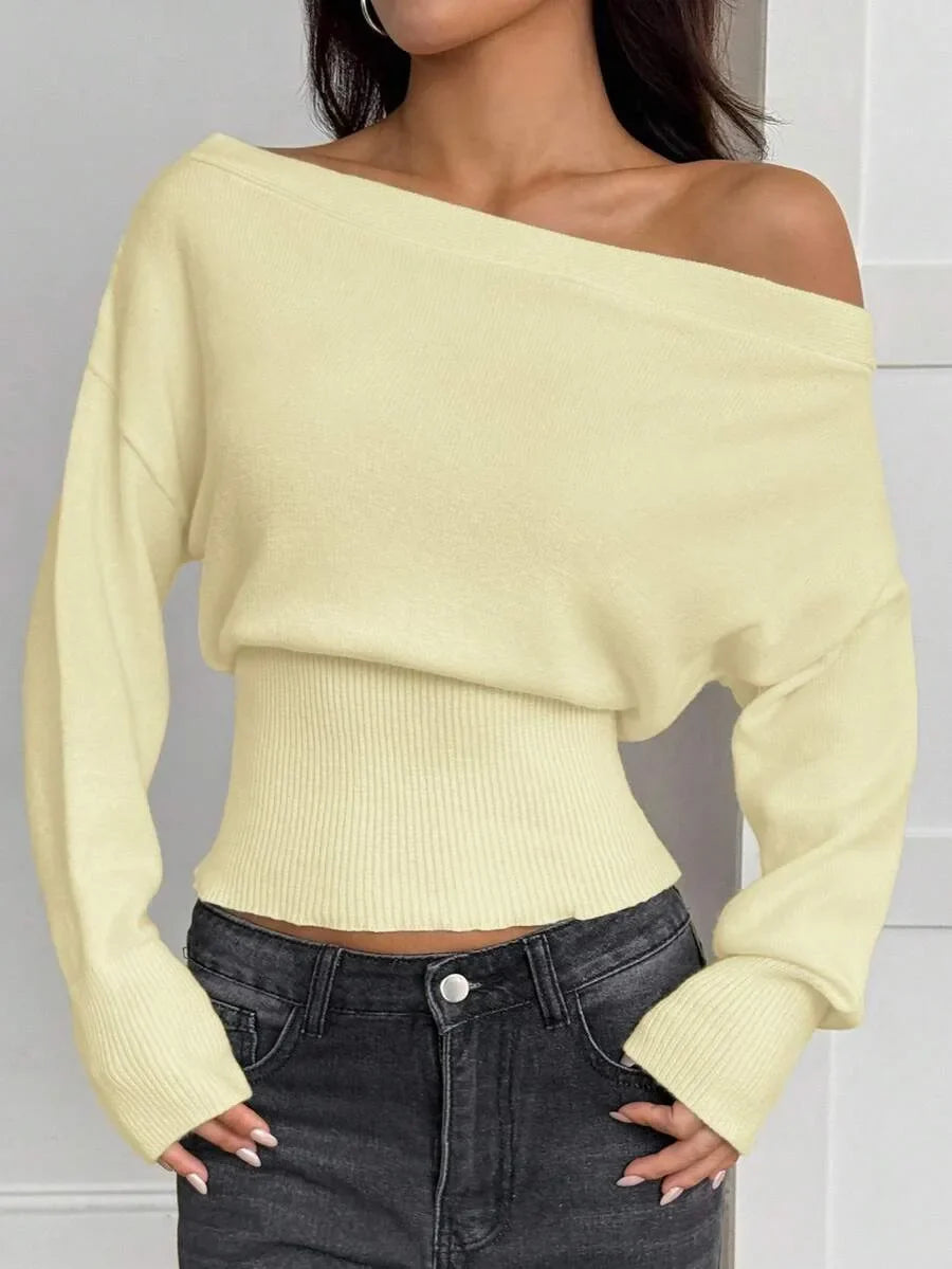 Oversized Dames Trui Met Asymmetrische Hals