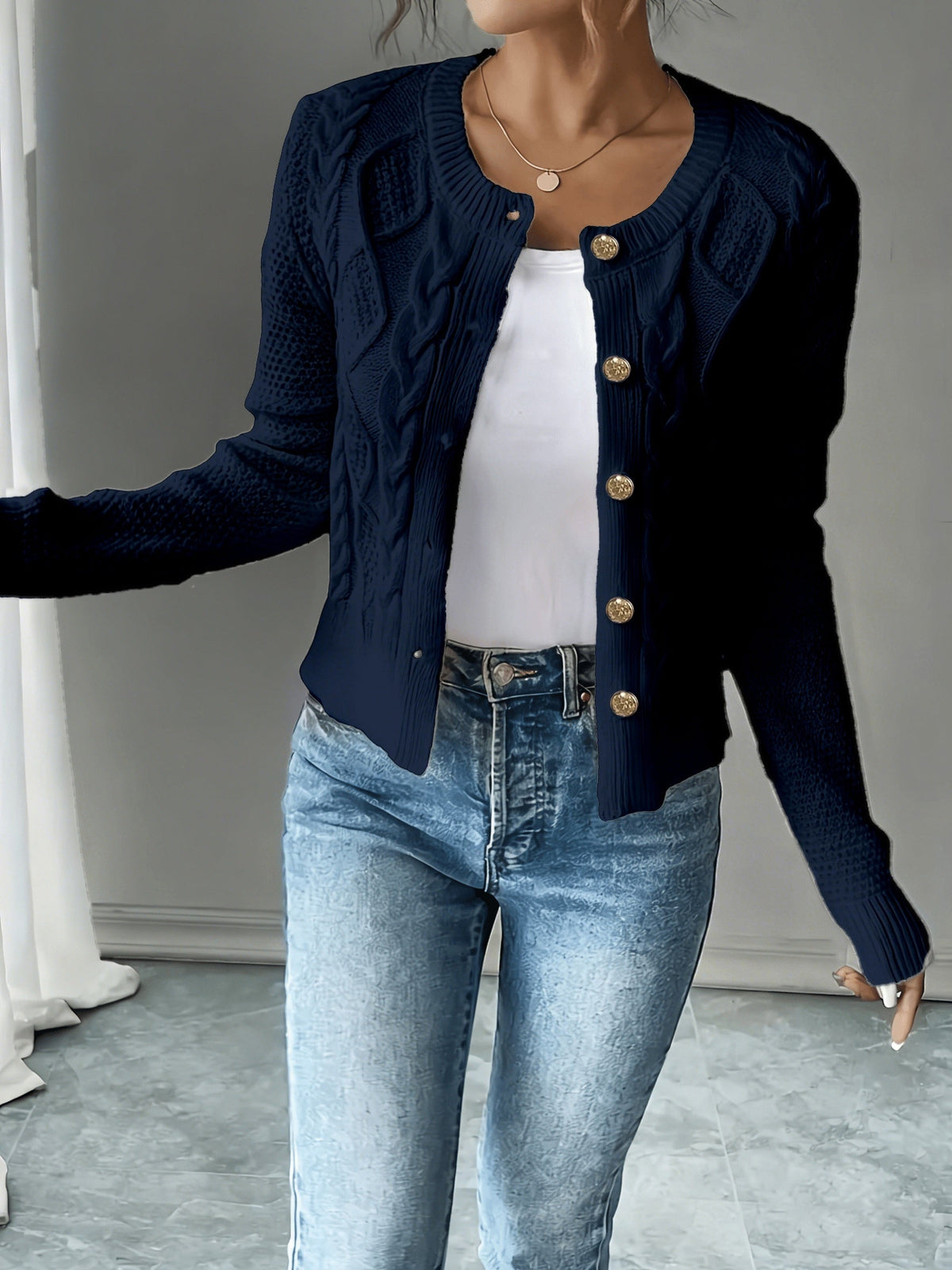 Dames Gebreid Korte Cardigan Met Kabelpatroon En Gouden Knopen