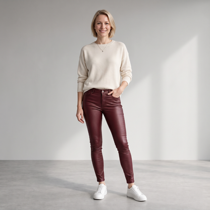 Nora - Aansluitende Broek met Coating