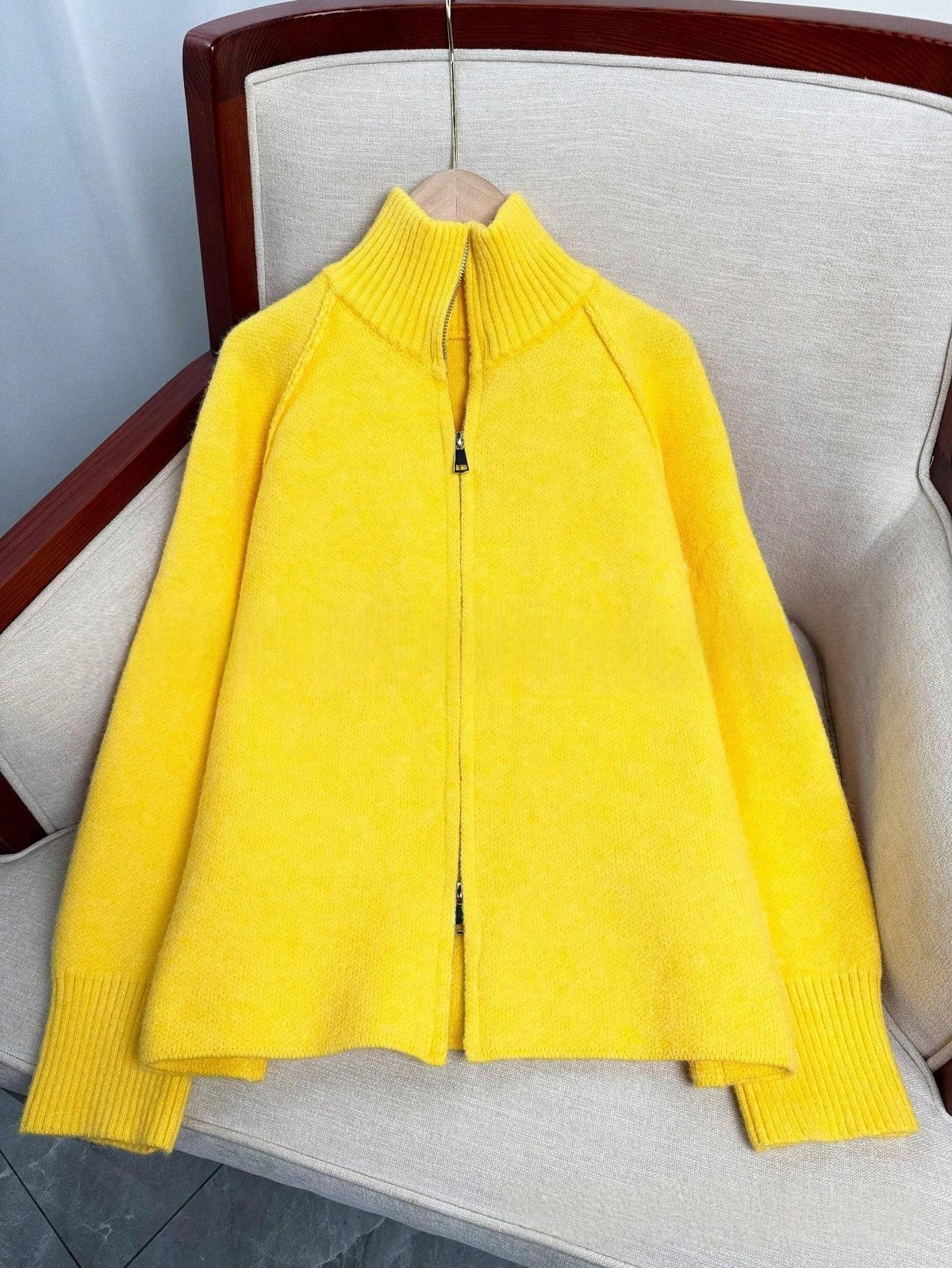 Oversized Dames Vest Met Geribde Kraag En Lange Mouwen