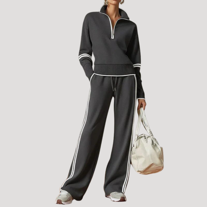 Sportieve Tweedelige Dames Set Met Hoge Kraag En Wijde Broek