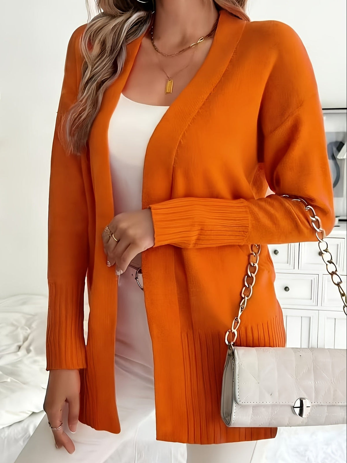 Zachte Dames Cardigan Met Lange Mouwen En Geribde Boorden