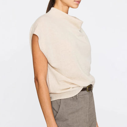 Elegante Beige Blouse Voor Dames Met Boothals En Korte Mouwen