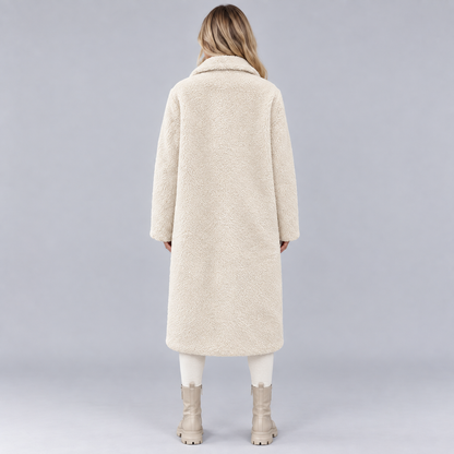 Lange Teddy Jas Voor Dames Met Reverskraag En Knoopsluiting