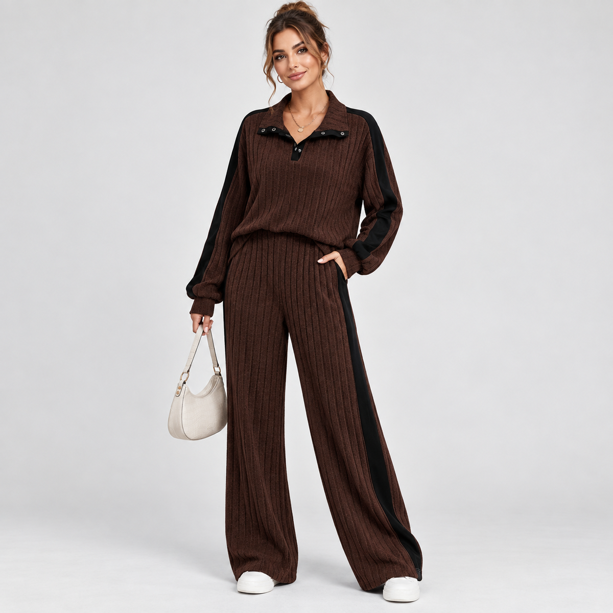 Gebreide Dames Co-Ord Set Met Wijde Pantalon En Contrastdetails
