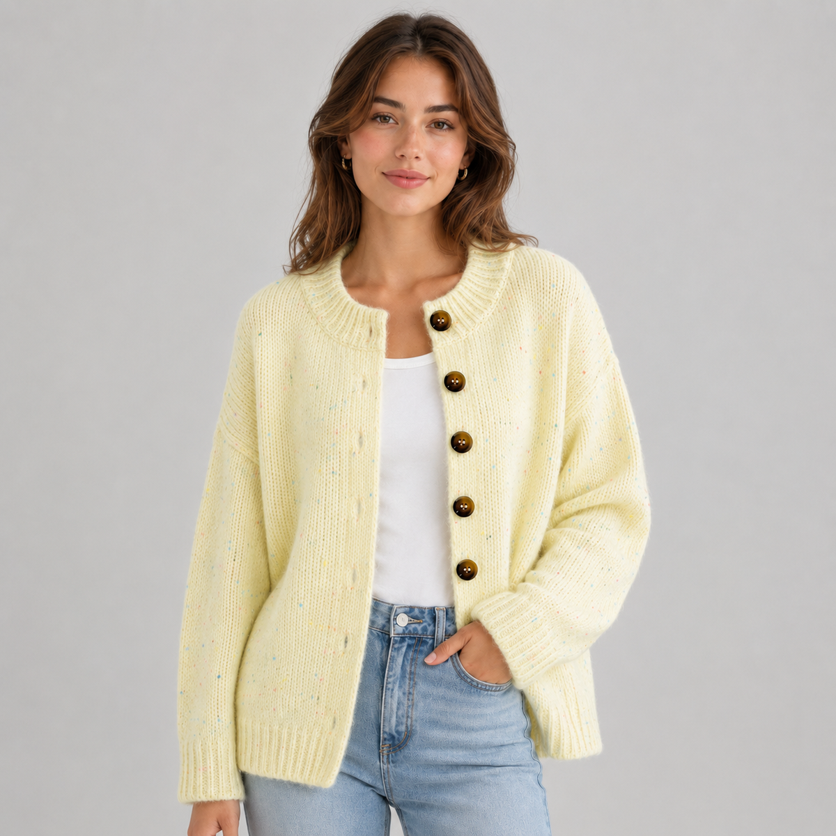 Gebreide Dames Cardigan Met Ronde Hals En Knopen