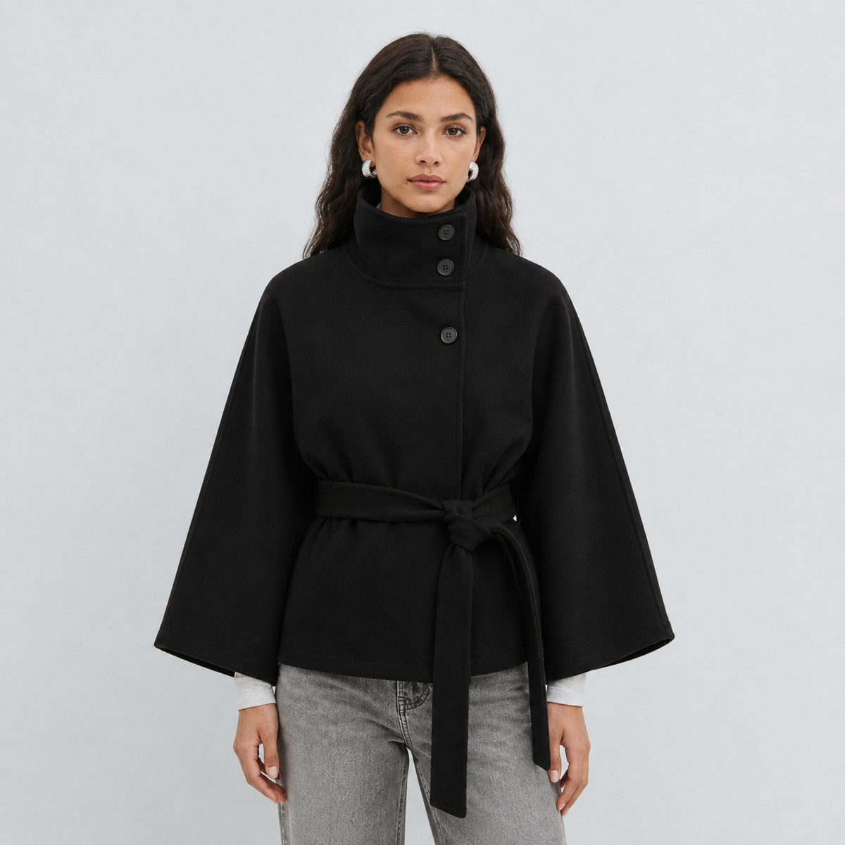 Getailleerde Dames Cape Met Wijde Mouwen En Tailleband
