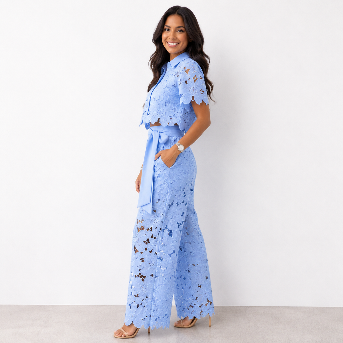 Chique Dames Tweedelige Set Met Bloemenkant En Wijde Broek