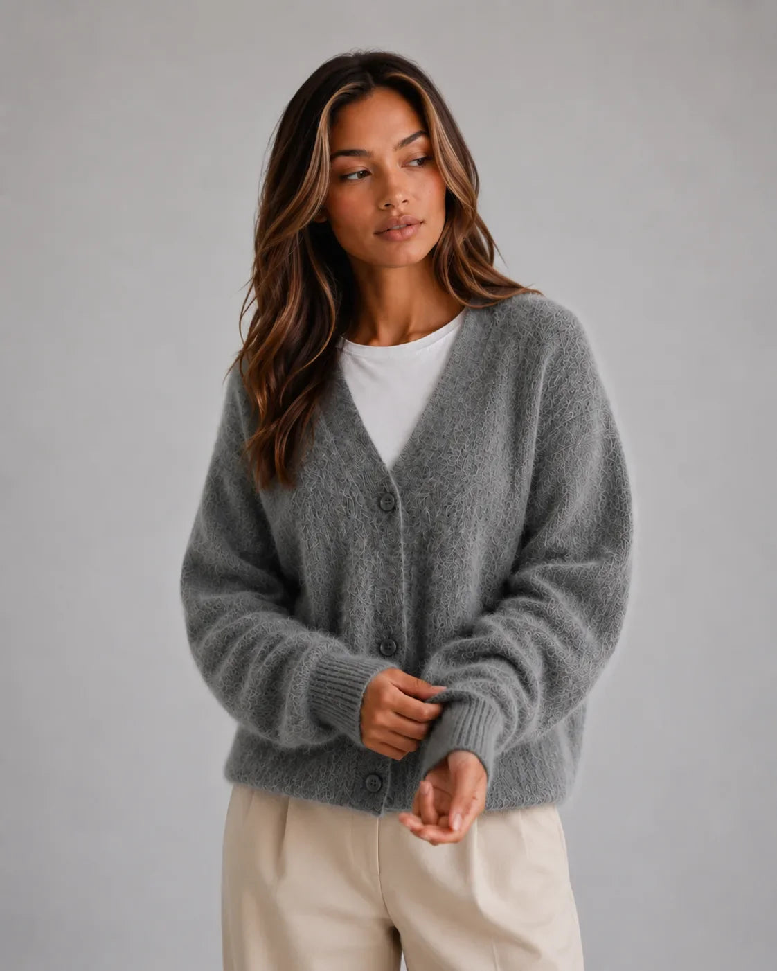 Zachte Dames Cardigan Met V-Hals En Knopen