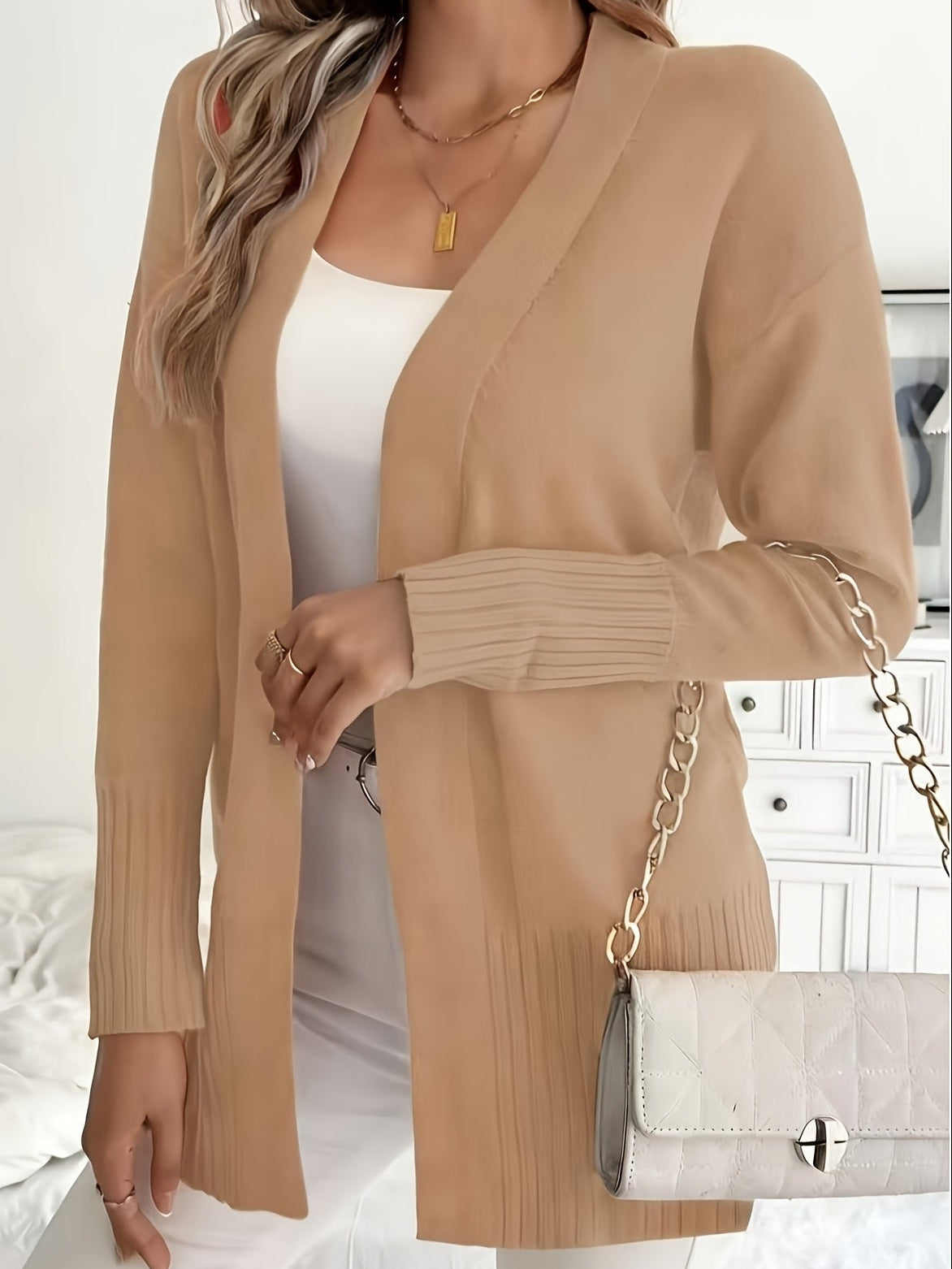 Zachte Dames Cardigan Met Lange Mouwen En Geribde Boorden