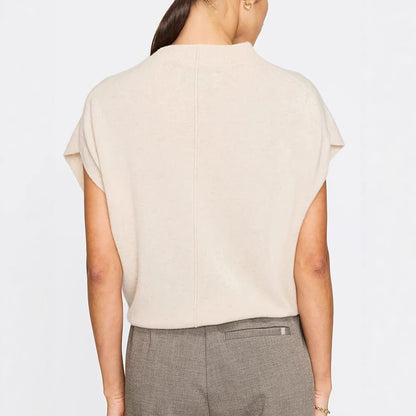 Elegante Beige Blouse Voor Dames Met Boothals En Korte Mouwen