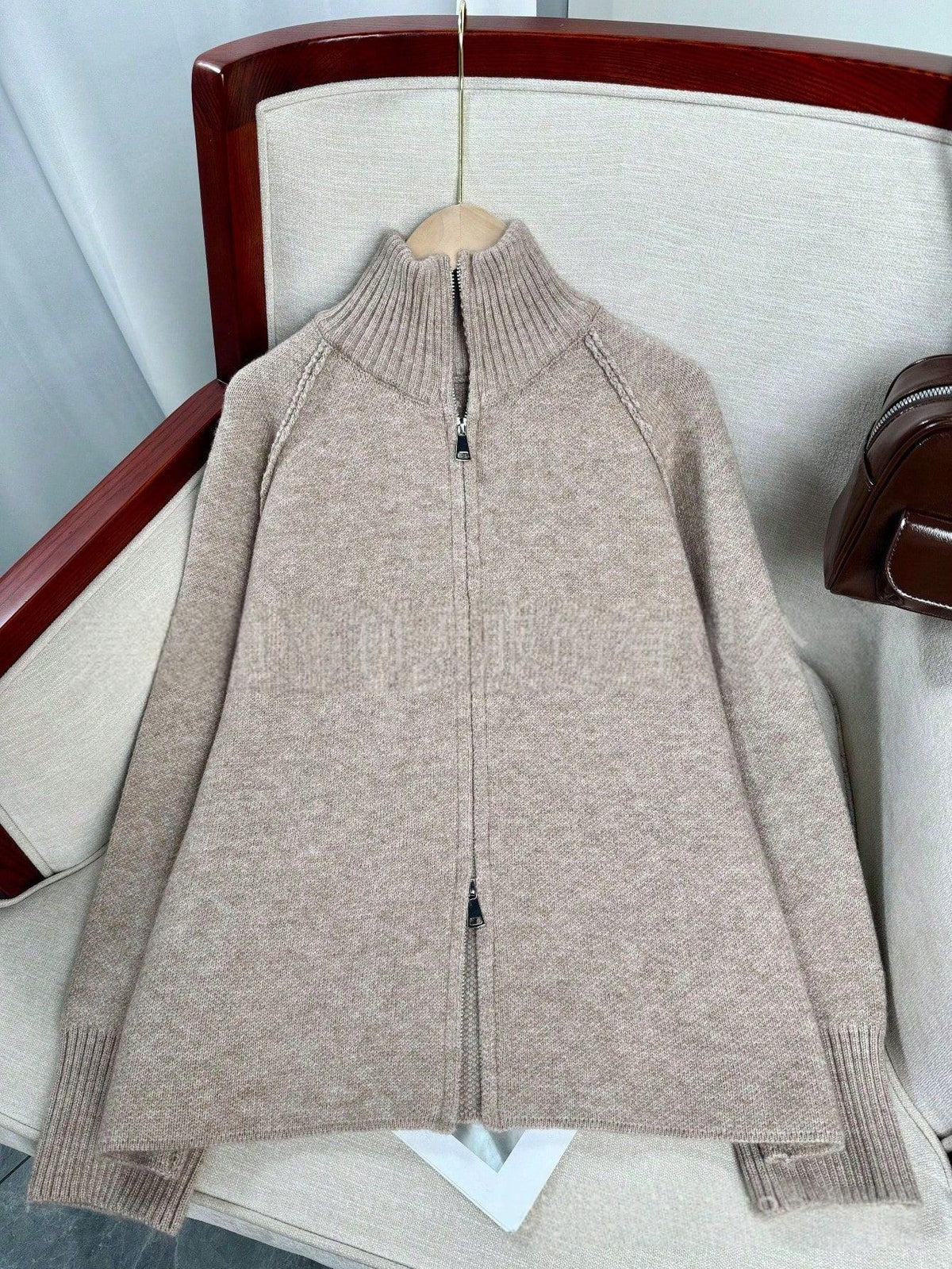 Oversized Dames Vest Met Geribde Kraag En Lange Mouwen