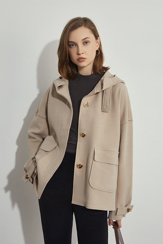Dames Korte Wollen Jas Met Knoopsluiting En Oversized Pasvorm