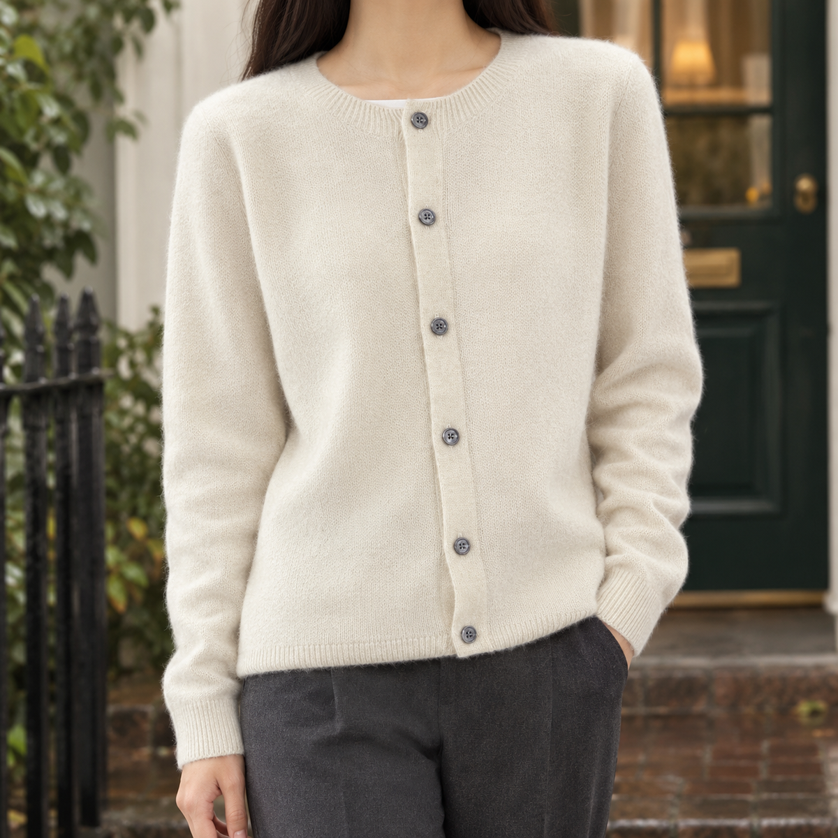 Klassieke Dames Cardigan Met Ronde Hals En Knoopsluiting
